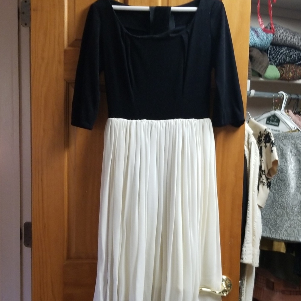 Long black and white vintage dress